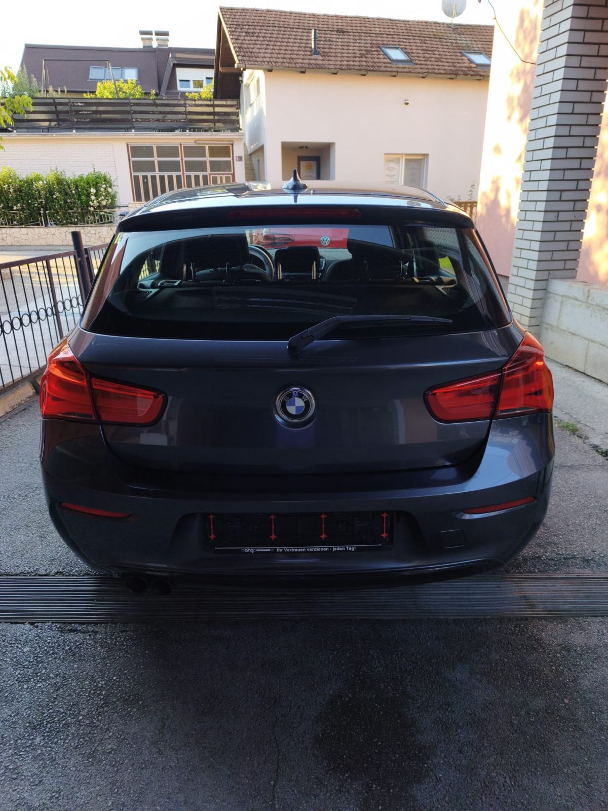 BMW serija 1 120D LCI REDIZAJIN 140KW automatik,SPORT,LED,AUTOM.KLIMA, fotografija 6