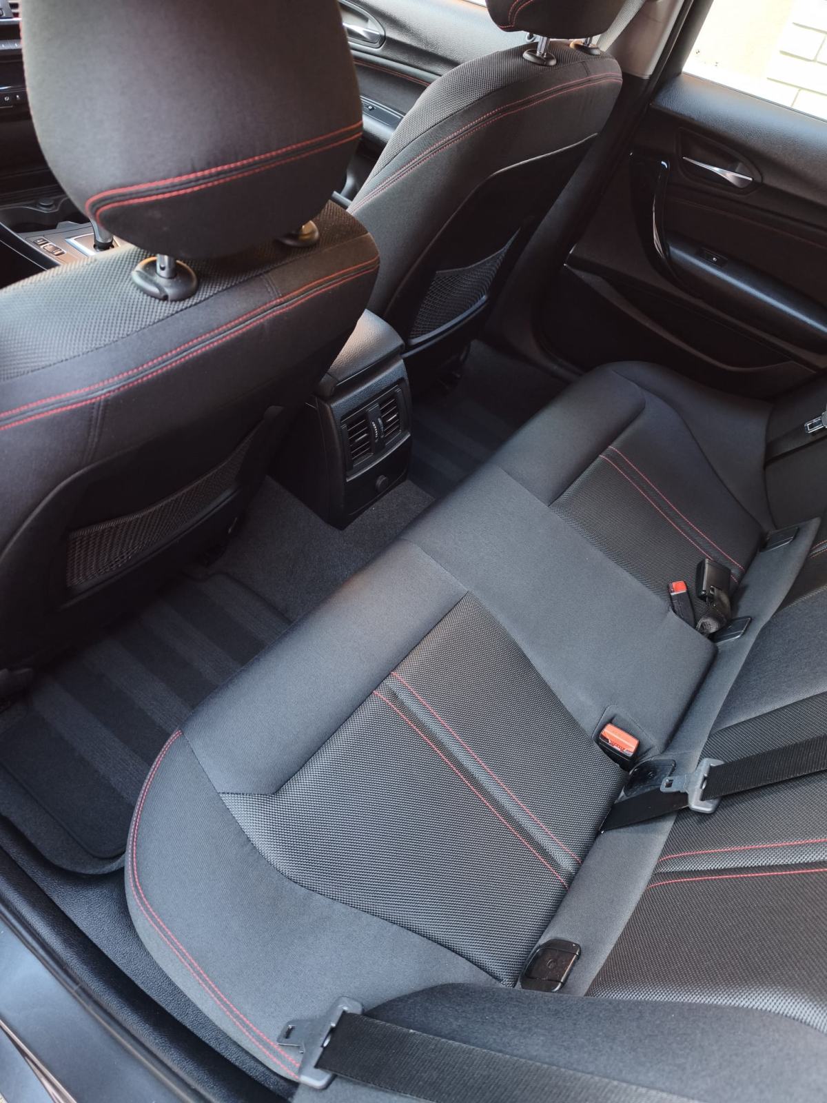 BMW serija 1 120D LCI REDIZAJIN 140KW automatik,SPORT,LED,AUTOM.KLIMA, fotografija 9
