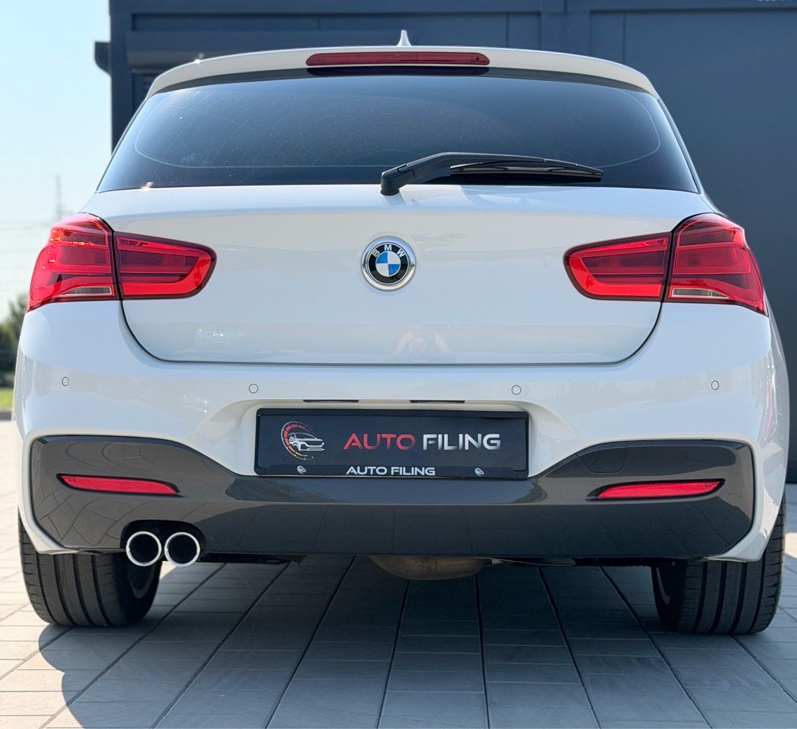 BMW serija 1 120d*M PAKET*KOŽA*NAVIGACIJA*LED*KEYLESS*, fotografija 3