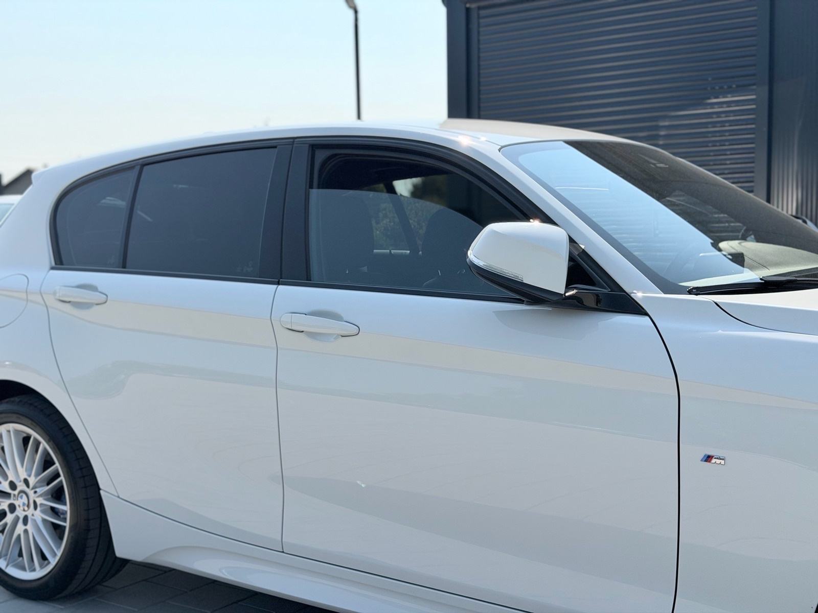 BMW serija 1 120d*M PAKET*KOŽA*NAVIGACIJA*LED*KEYLESS*, fotografija 8