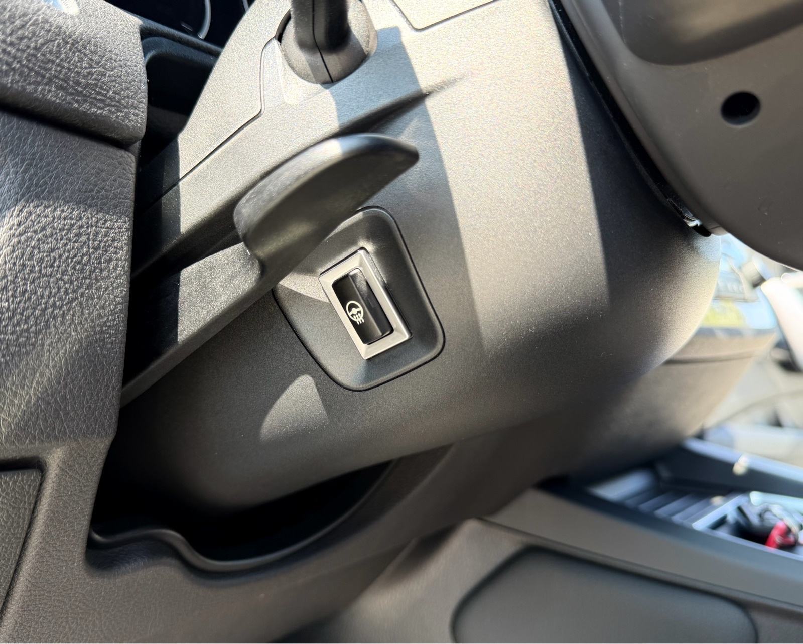 BMW serija 1 120d*M PAKET*KOŽA*NAVIGACIJA*LED*KEYLESS*, fotografija 20