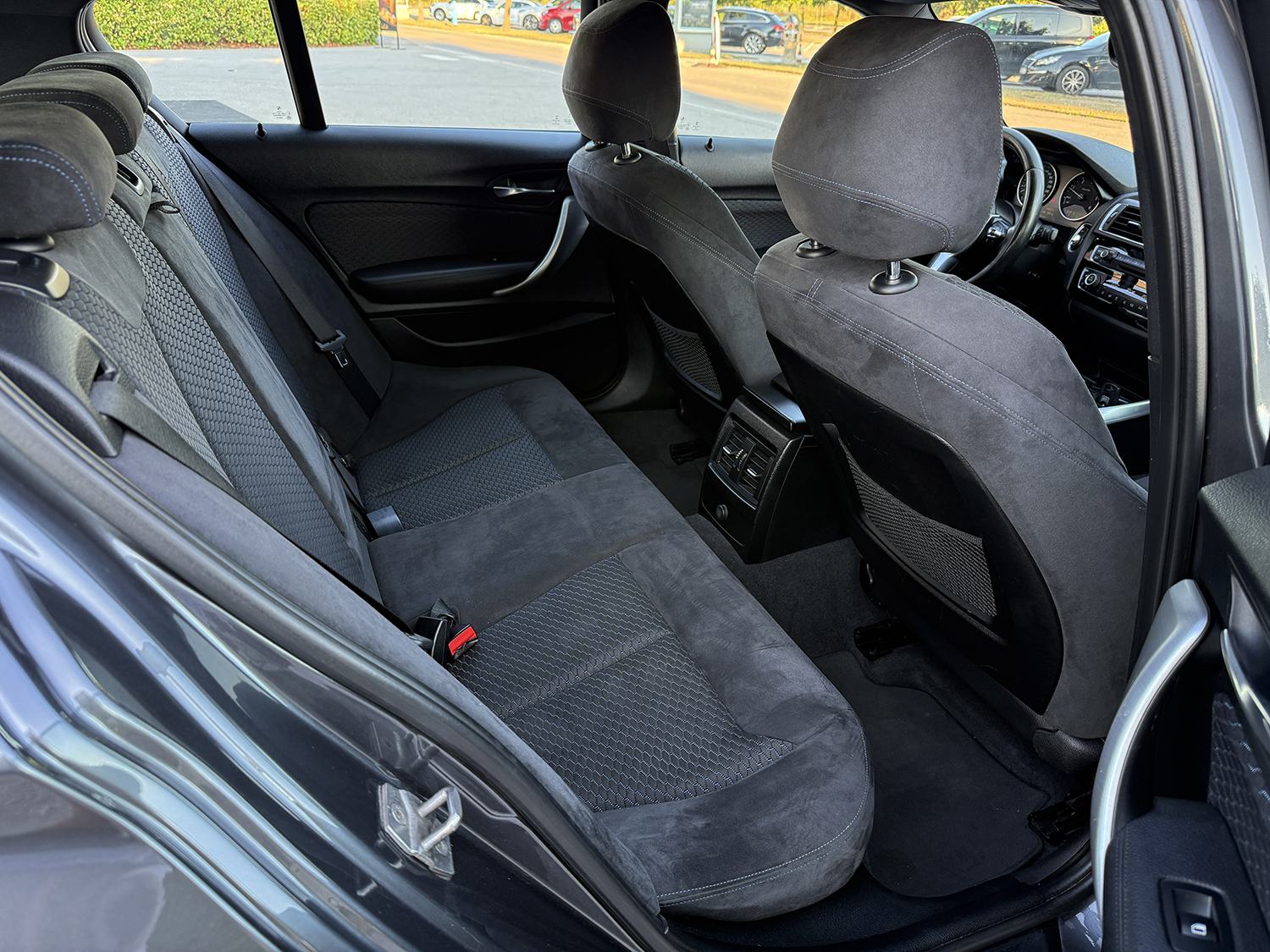 BMW serija 1 120d, M SPORT, LED, NAVI, SENZORI, ODLIČAN, REGAN !, fotografija 20