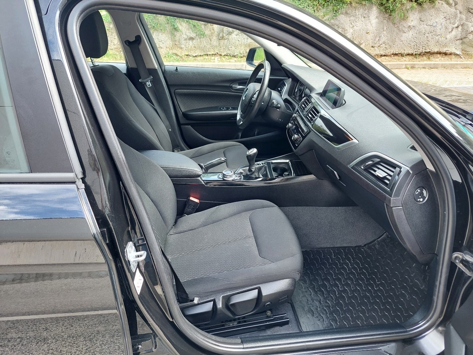 BMW serija 1 120d, fotografija 15