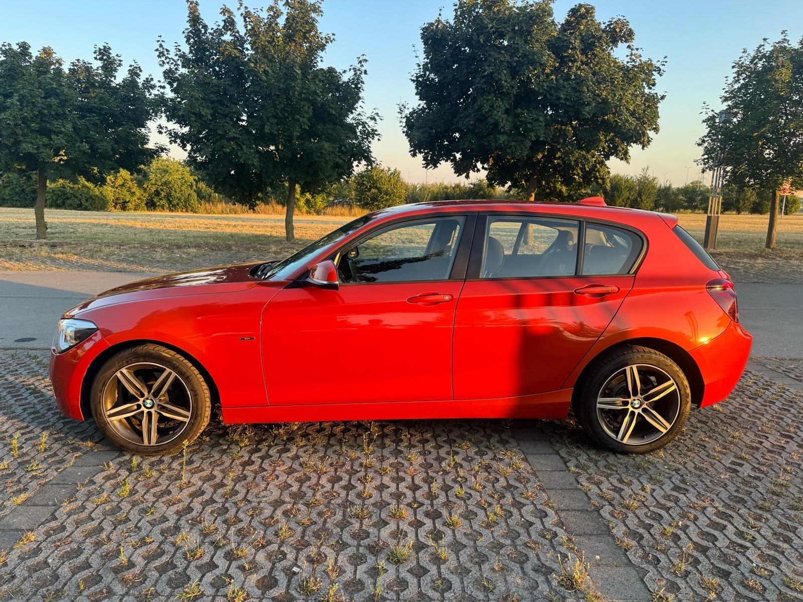 BMW 120d xdrive Sport Line, fotografija 10