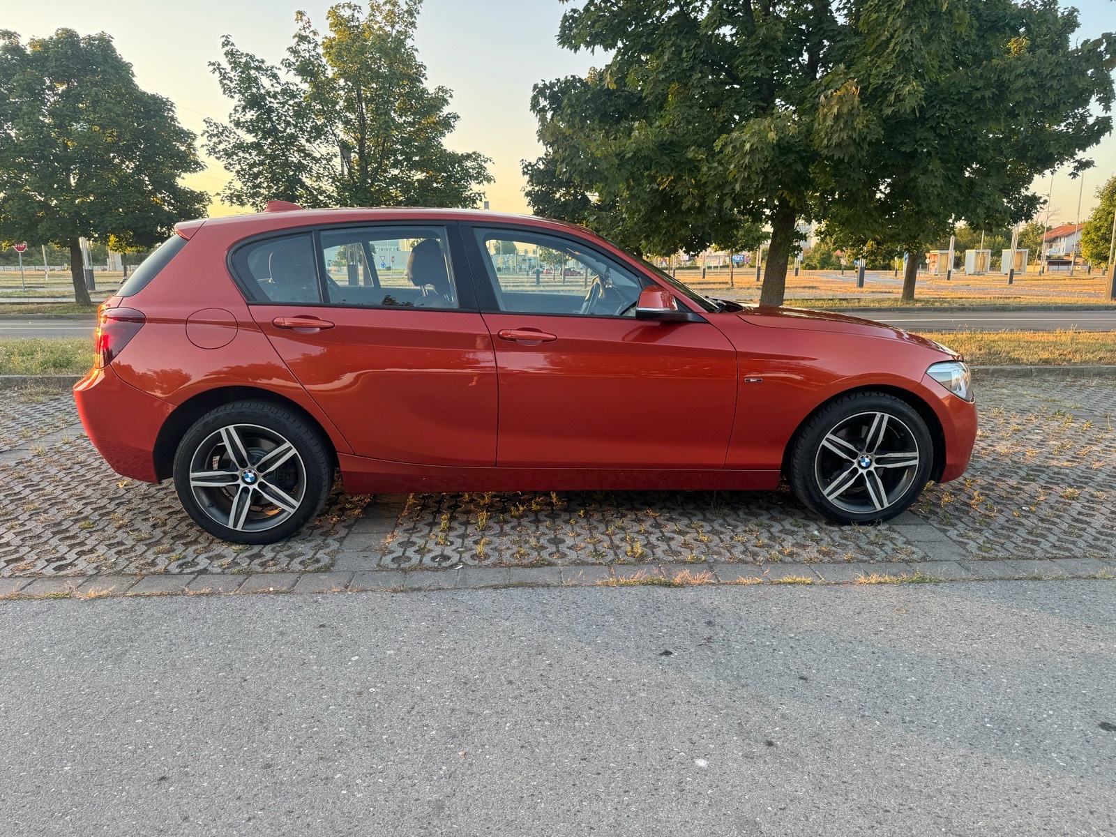 BMW 120d xdrive Sport Line, fotografija 5