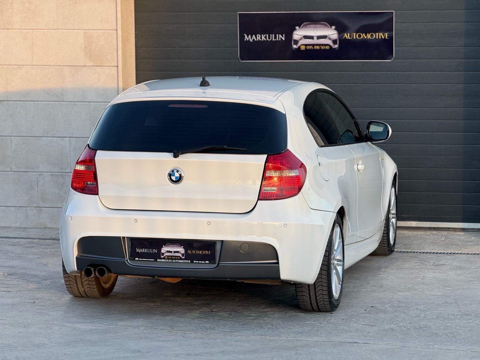BMW E81 serija 1 • 123D M Sport - Automatik- Navigacija - Xenon- Led, fotografija 8