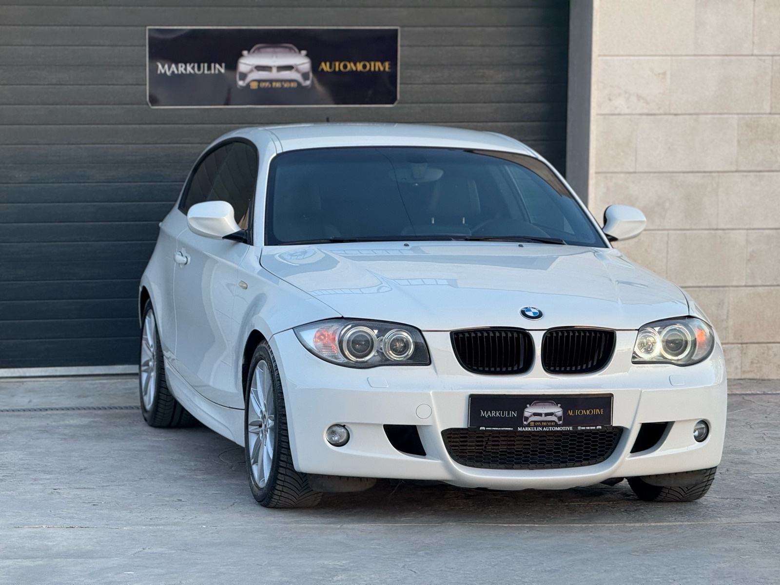 BMW E81 serija 1 • 123D M Sport - Automatik- Navigacija - Xenon- Led, fotografija 13