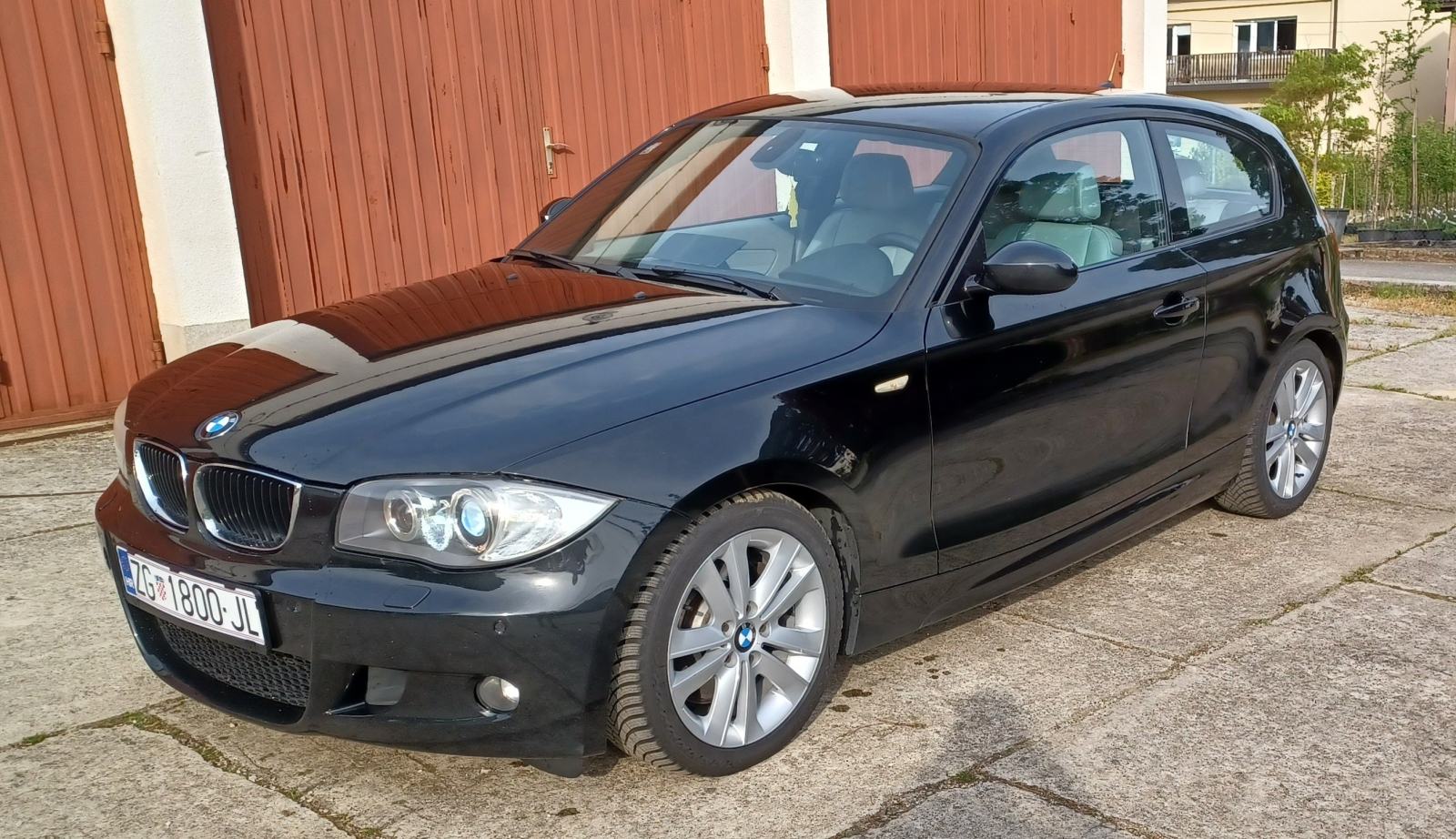 BMW 123d, pogled izvana - slika 1