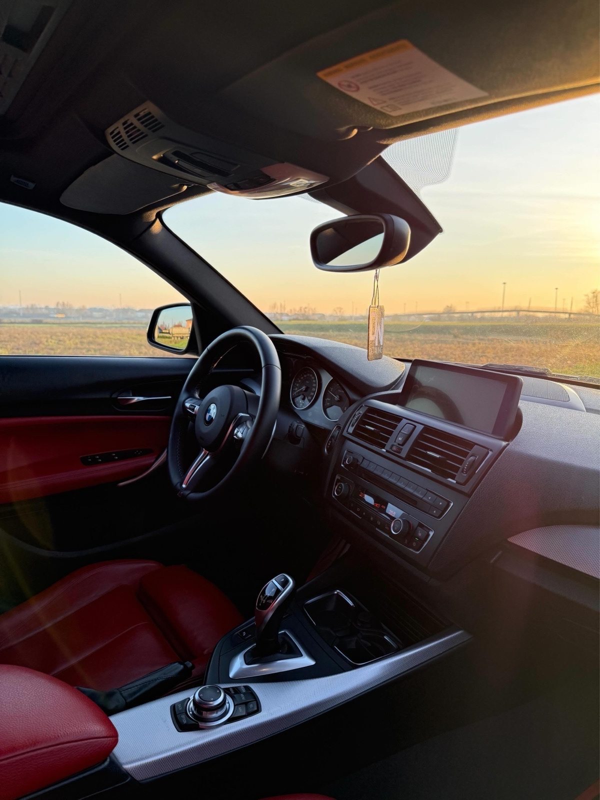 BMW serija 1 125d automatik, fotografija 9