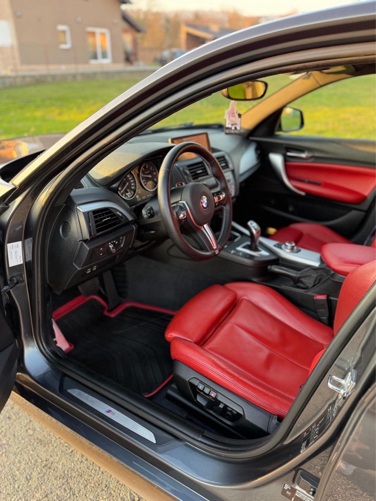 BMW serija 1 125d automatik, fotografija 13