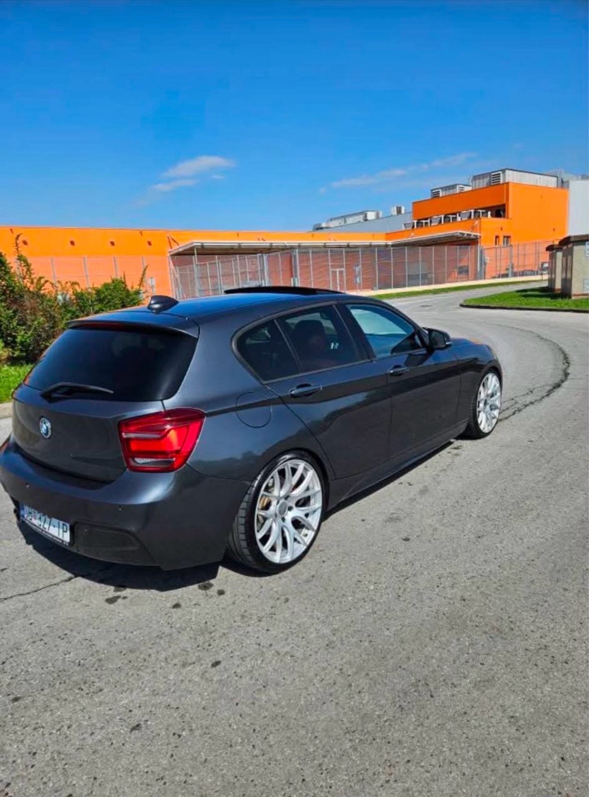 BMW serija 1 125d automatik, fotografija 7