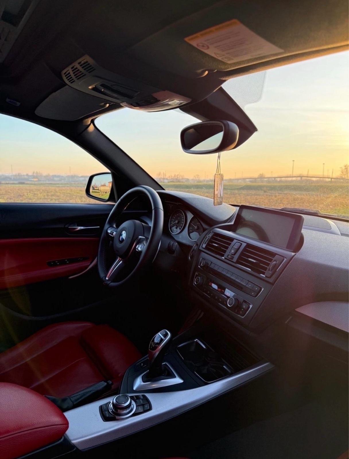 BMW serija 1 125d automatik, fotografija 8