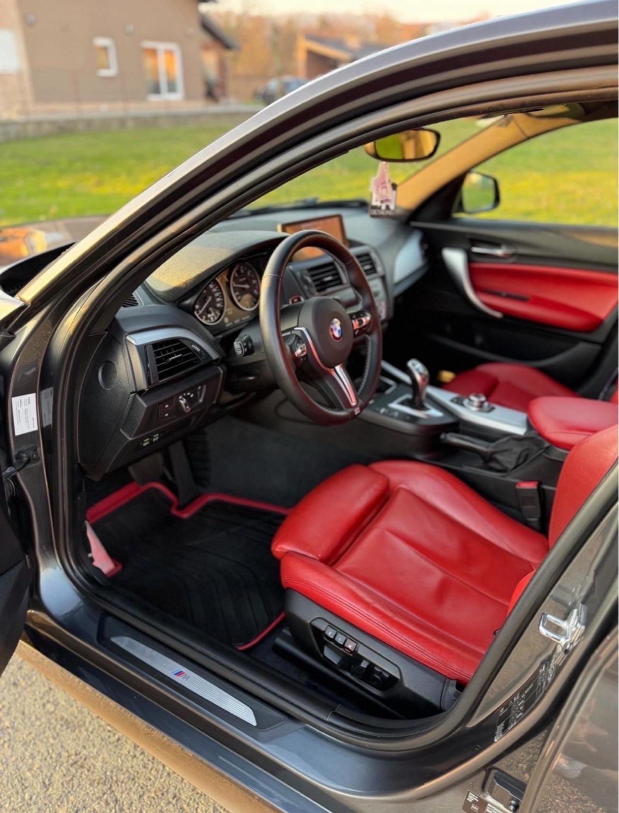 BMW serija 1 125d automatik, fotografija 9