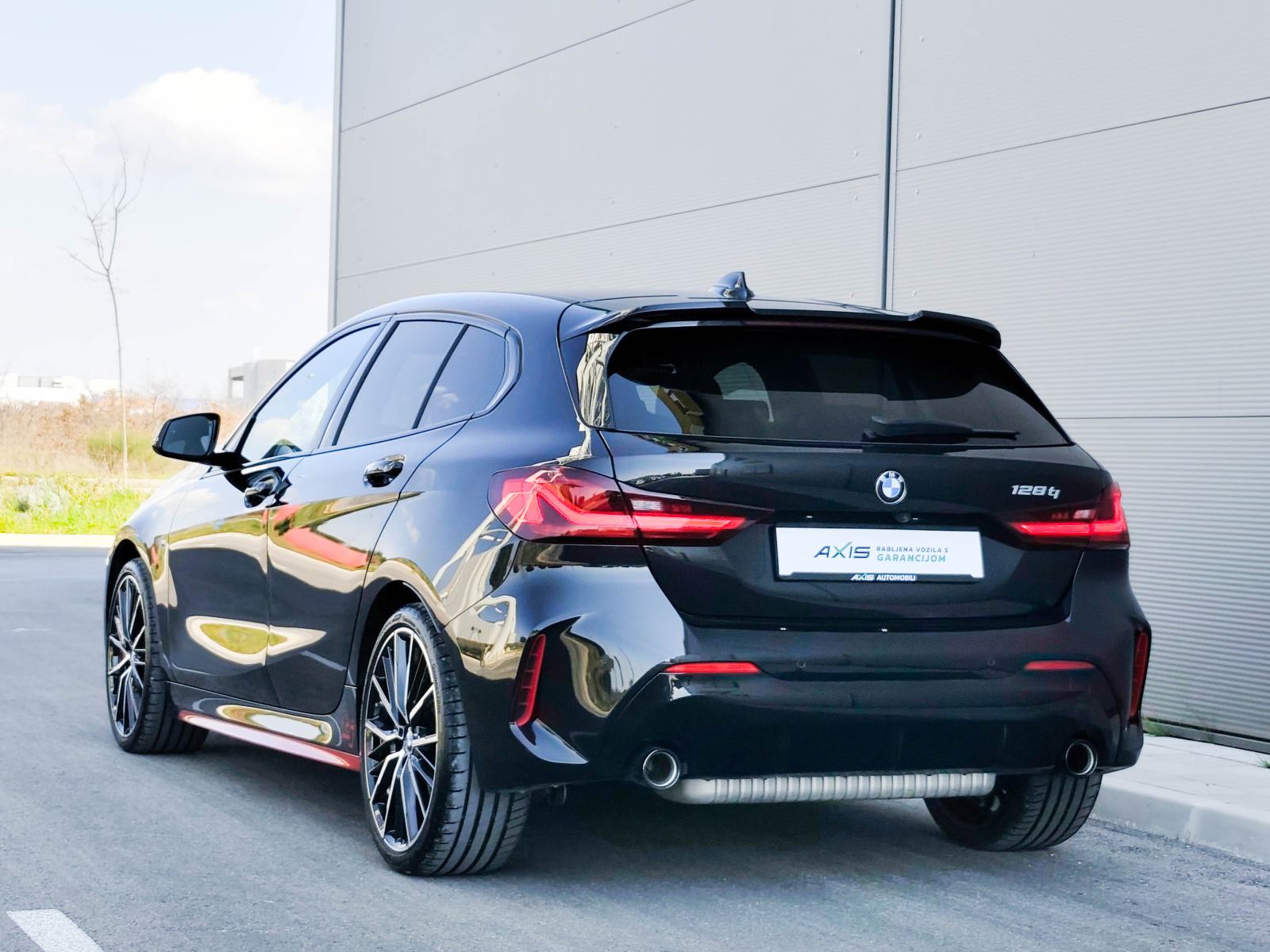 BMW serija 1 128ti |⭐AKCIJA - 2G. JAMSTVA + REGISTRACIJA⭐, fotografija 8