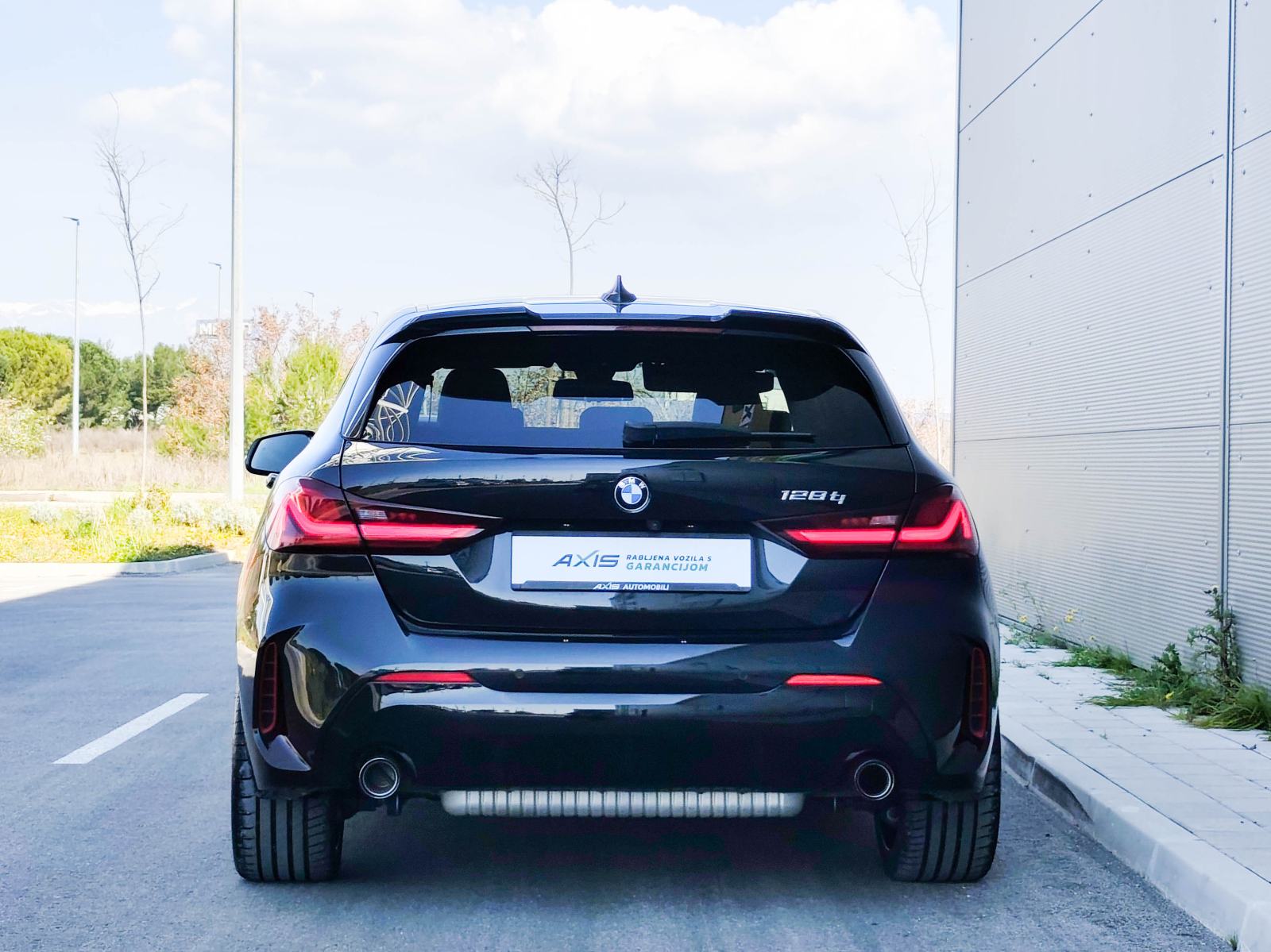 BMW serija 1 128ti |⭐AKCIJA - 2G. JAMSTVA + REGISTRACIJA⭐, fotografija 10