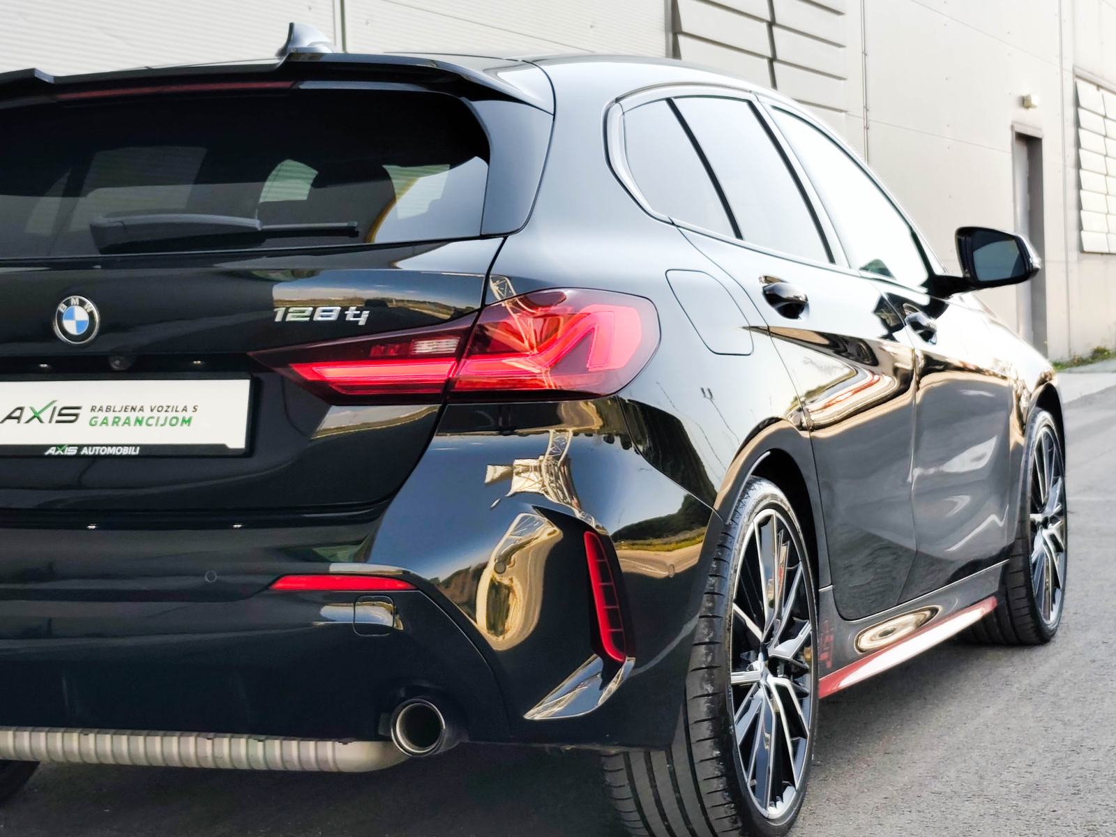 BMW serija 1 128ti |⭐AKCIJA - 2G. JAMSTVA + REGISTRACIJA⭐, fotografija 11