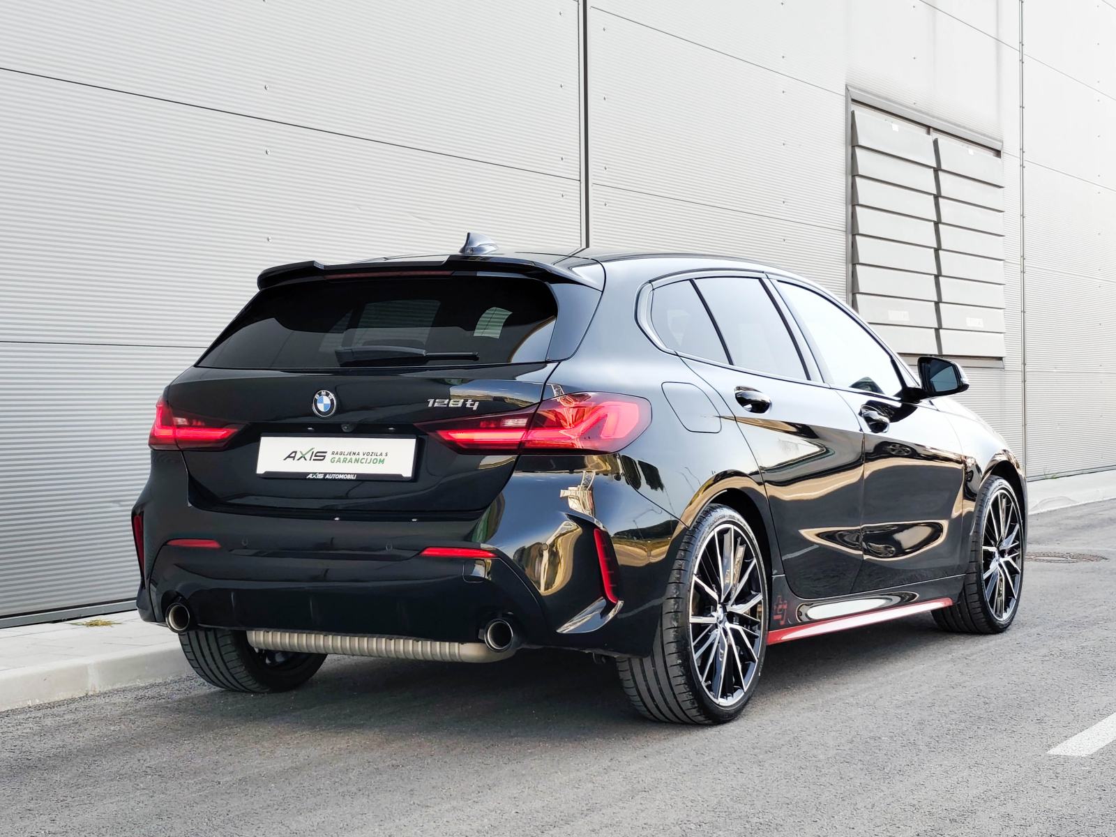 BMW serija 1 128ti |⭐AKCIJA - 2G. JAMSTVA + REGISTRACIJA⭐, fotografija 12