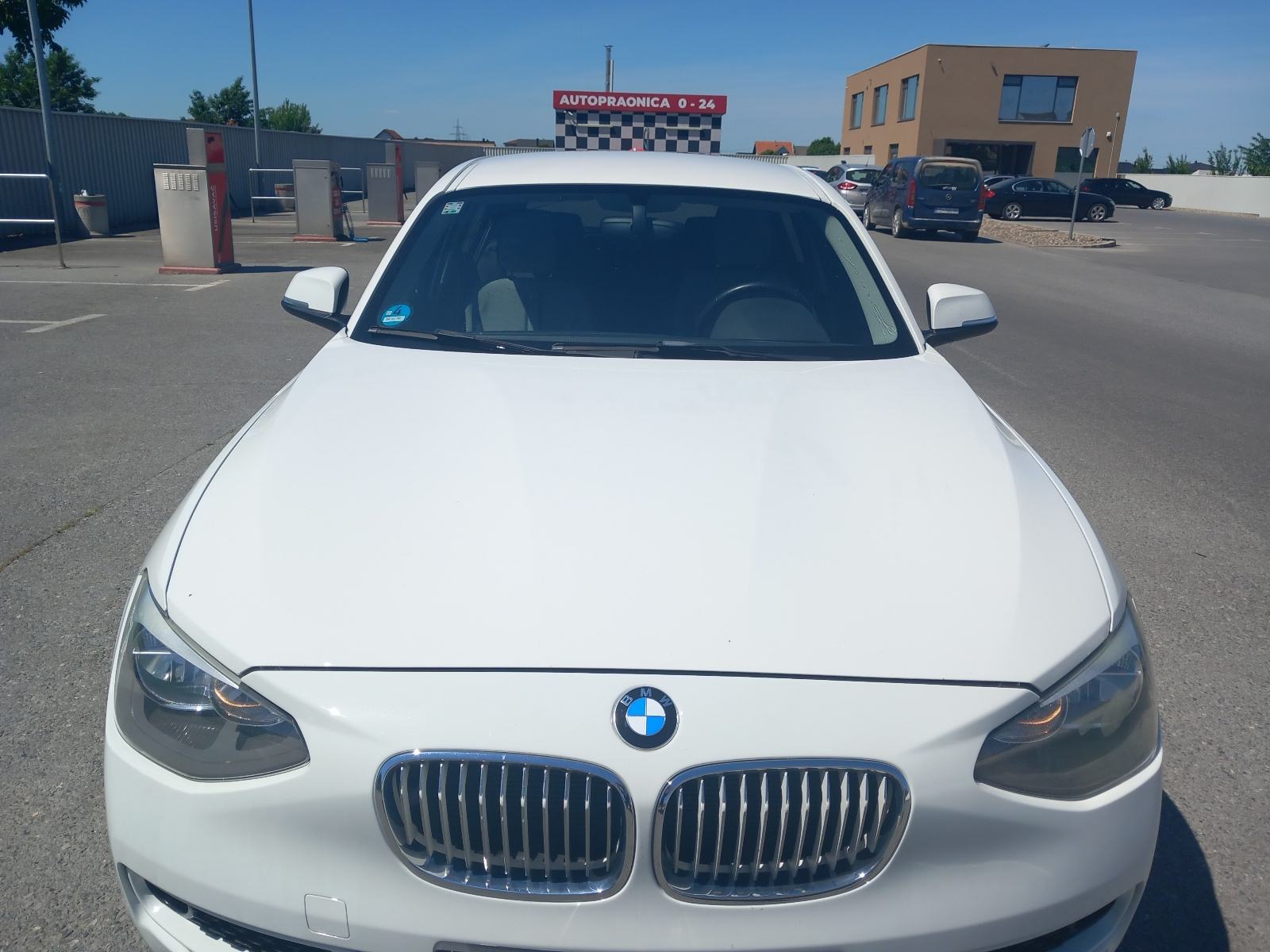 BMW serija 1, 160000 km diesel, vlasnik vozila, fotografija 3
