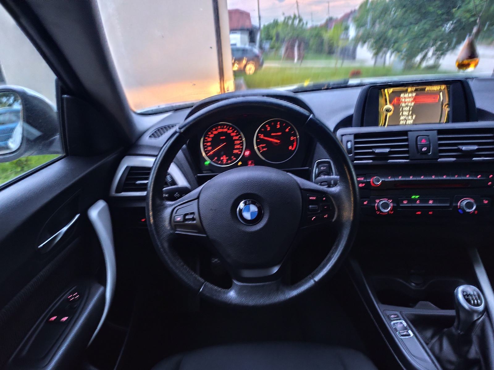 BMW serija 1. 2013 g 116d ⭐.Alu Atraktivan. 207 tis km, fotografija 13