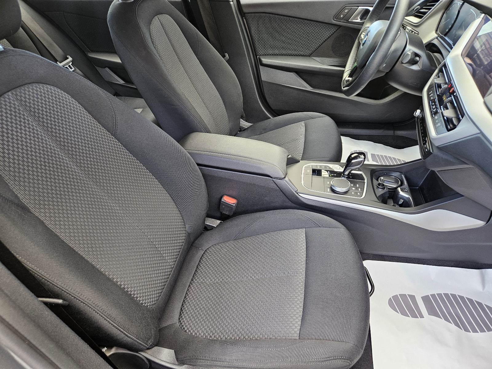 BMW Serija 1 Automatik Advantage*2022g*FullLed*, fotografija 16