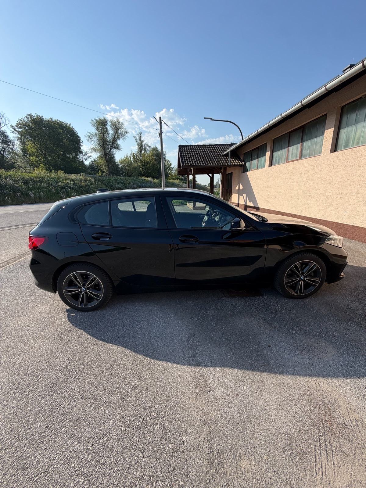 BMW serija 1 F40 118d Sport line,automatik,REG 7/27, fotografija 6