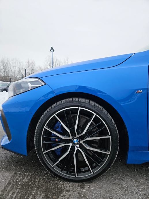 BMW serija 1 M135i, HUD, Harman Kardon, garancija 1.5g, kasko,Virtual, fotografija 7
