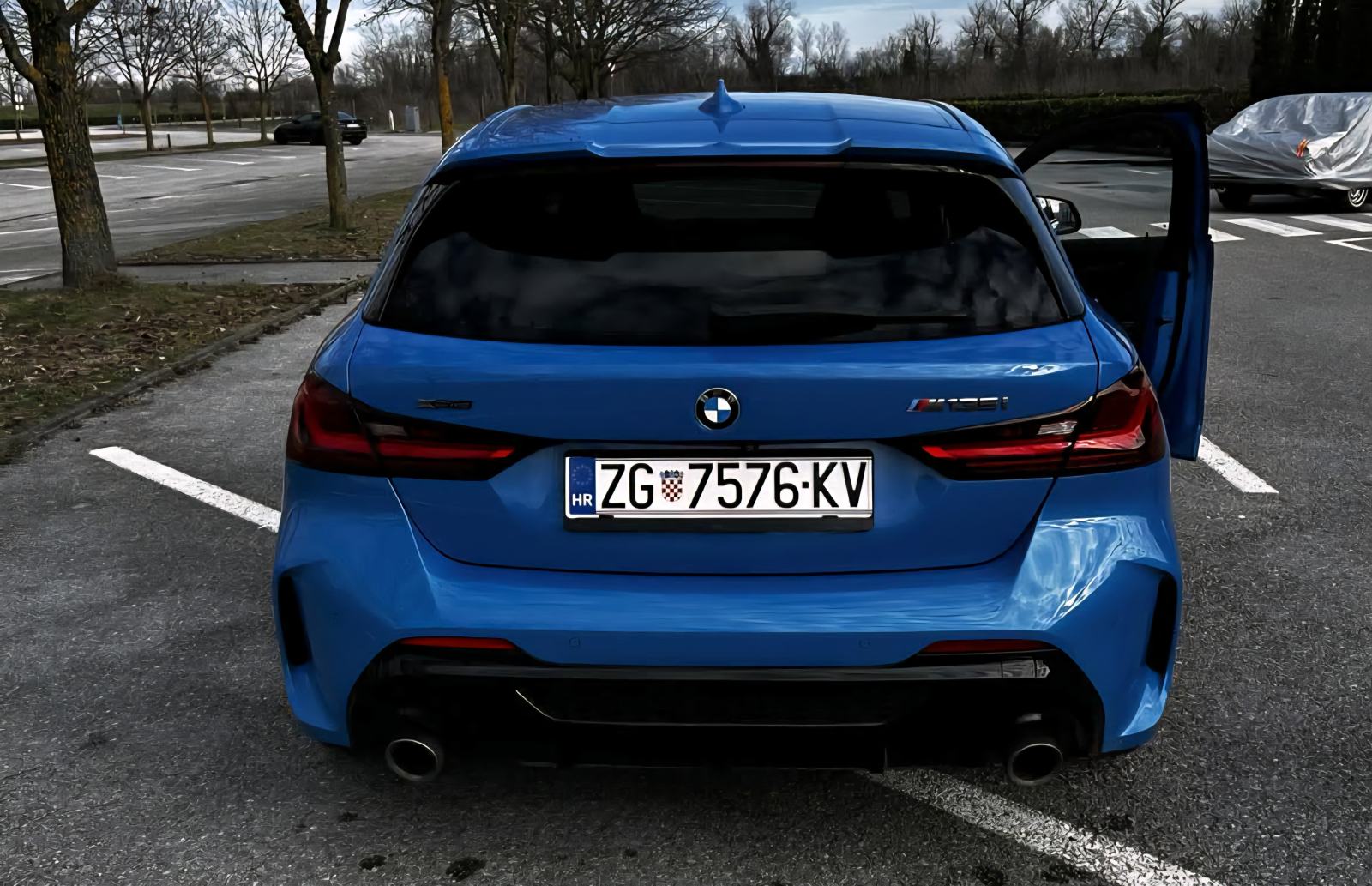 BMW serija 1 M135i, HUD, Harman Kardon, garancija 1.5g, kasko,Virtual, fotografija 5