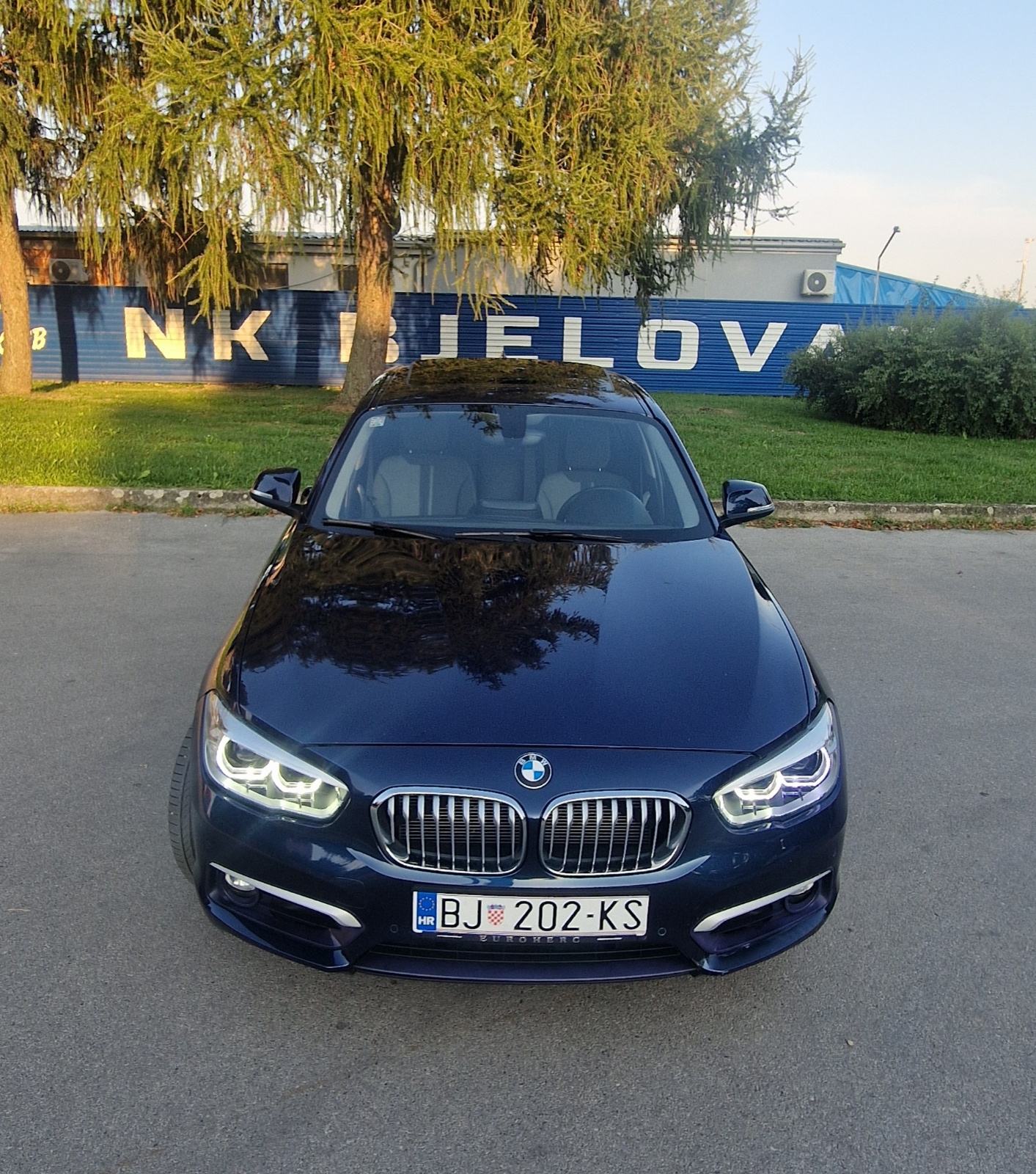 BMW serija 118d xdrive,full oprema,led svjetla,šiber,Navigacija,reg1.g, fotografija 2