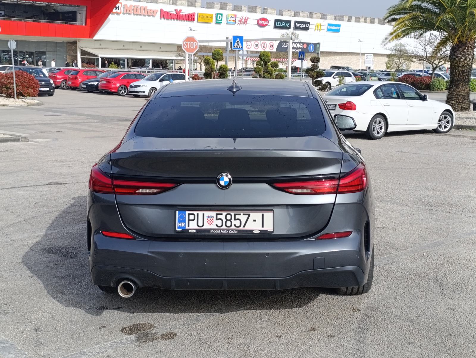 BMW serija 2 218i, fotografija 7