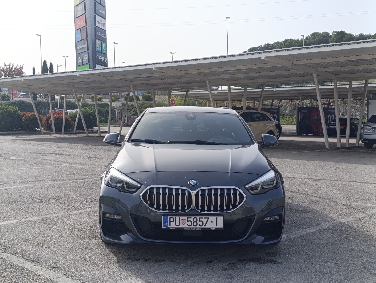 BMW serija 2 218i, fotografija 6