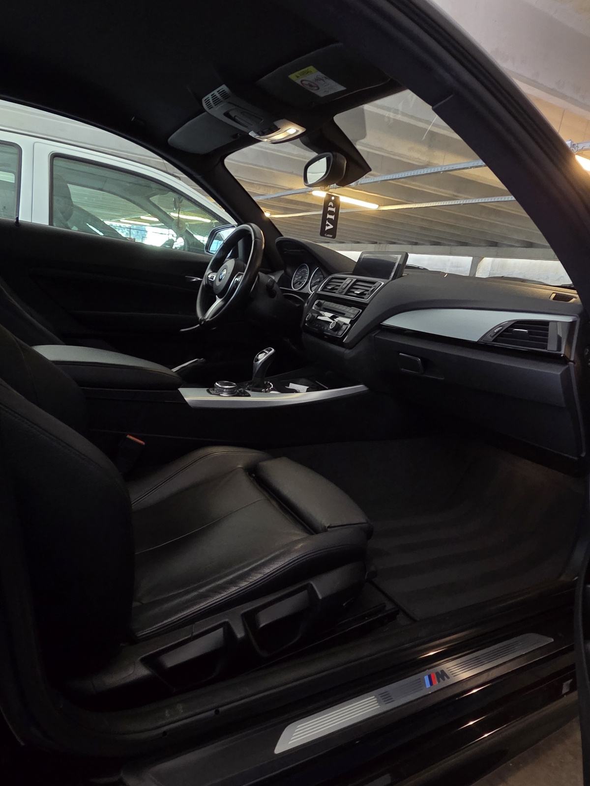 BMW serija 2 coupe 220d, Full M paket, automatik, fotografija 10