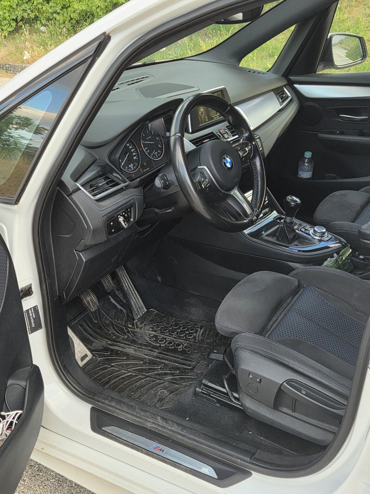 BMW serija 2 220d, fotografija 13