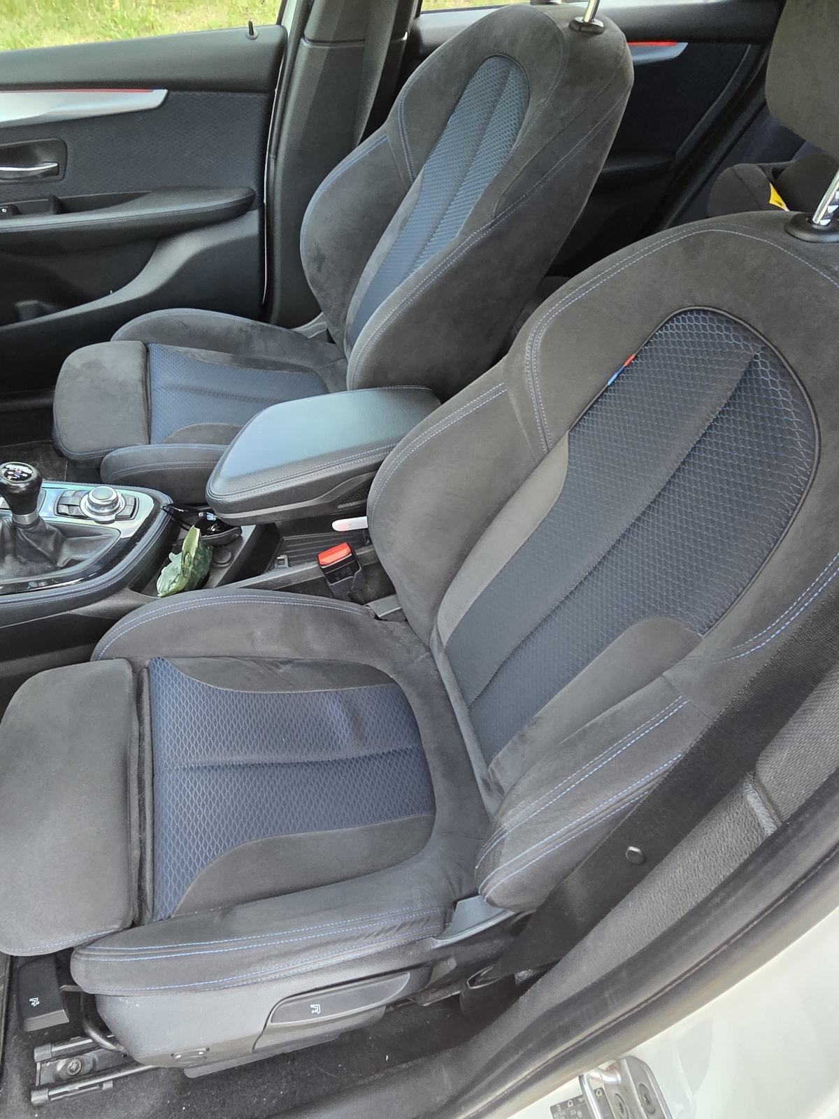 BMW serija 2 220d, fotografija 14