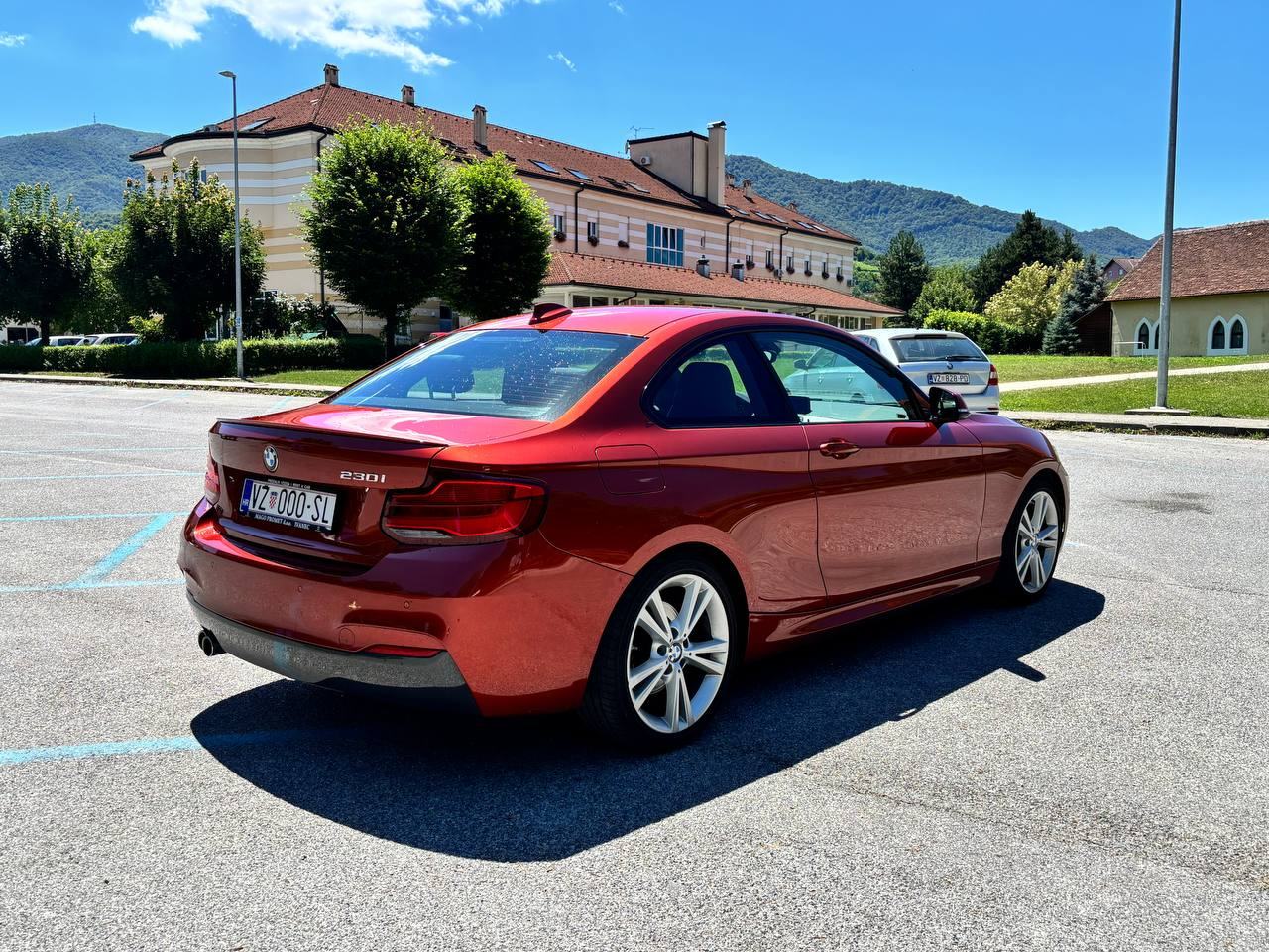 BMW 230i M Sport LCI, fotografija 4