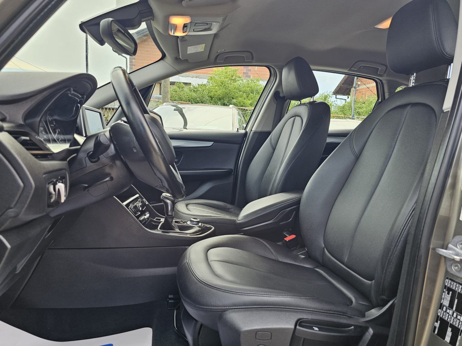 BMW serija 2 Active Tourer 216d "NAVI"-KOŽA"-SERVISNA-GARANCIJA, fotografija 10