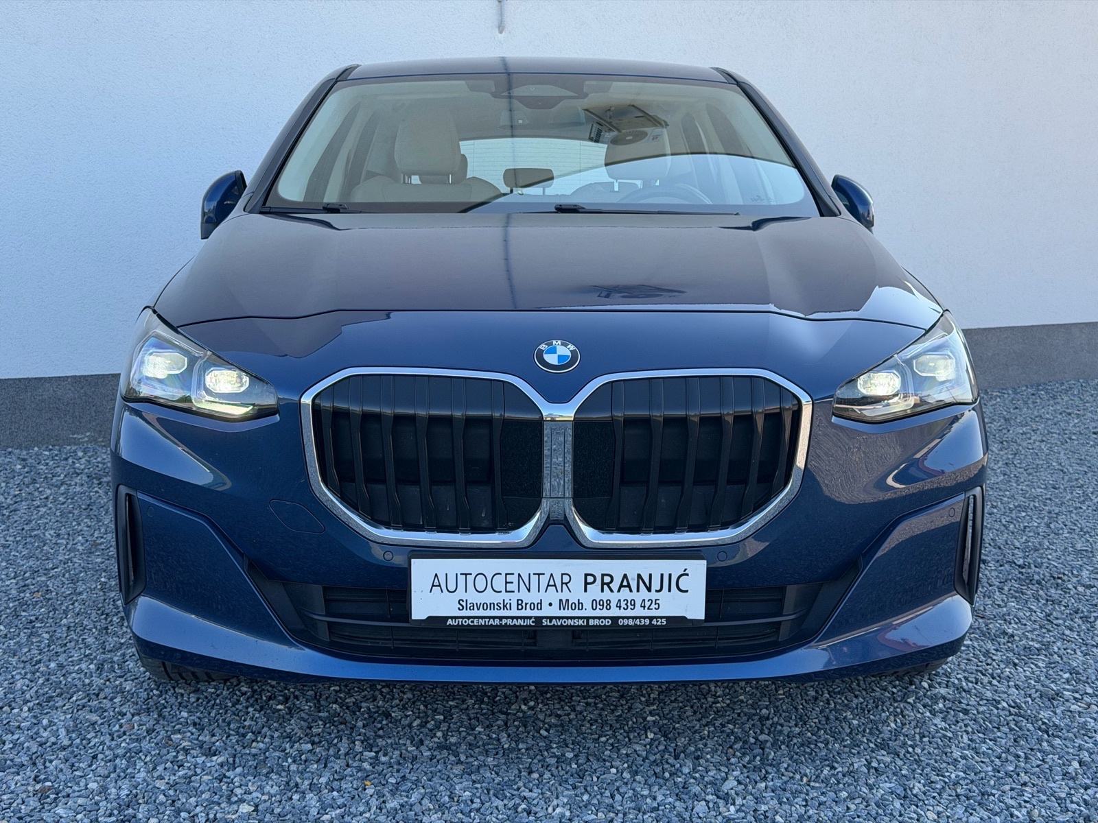 BMW serija 2 Active Tourer 218d automatik kamera xenon led, fotografija 3