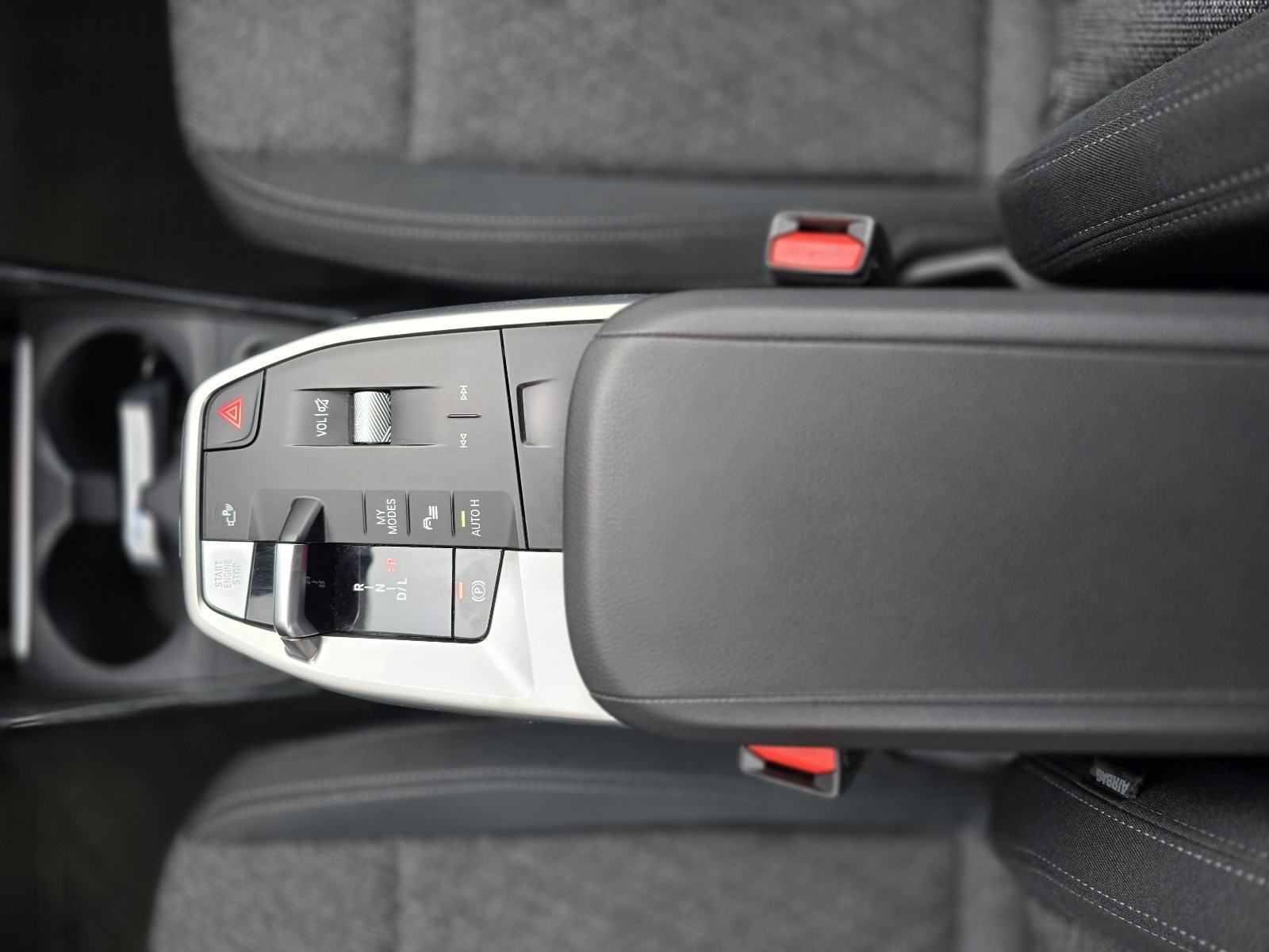BMW serija 2 Active Tourer 218d automatik, fotografija 13