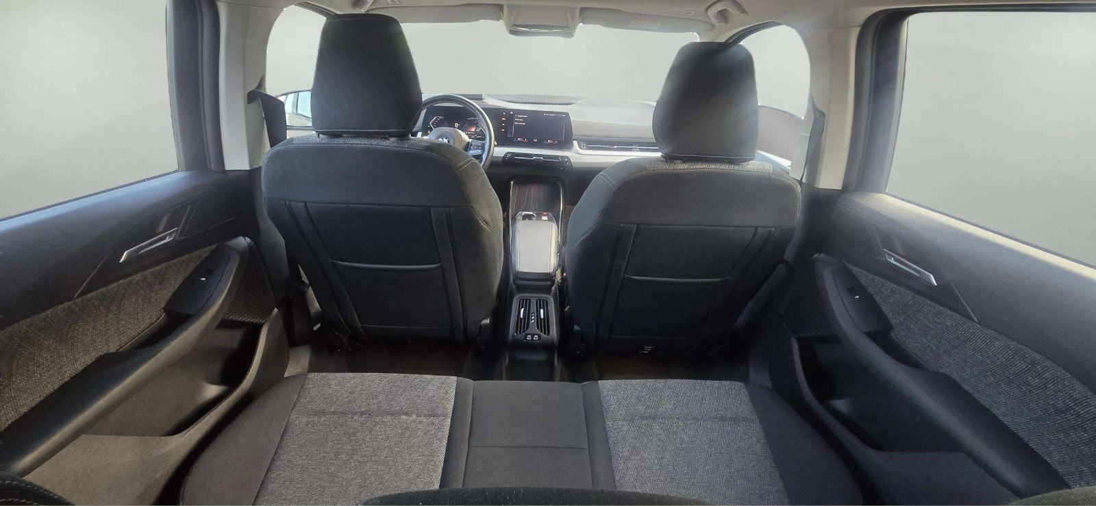BMW serija 2 Active Tourer 218d-AUTOMATIK, fotografija 12
