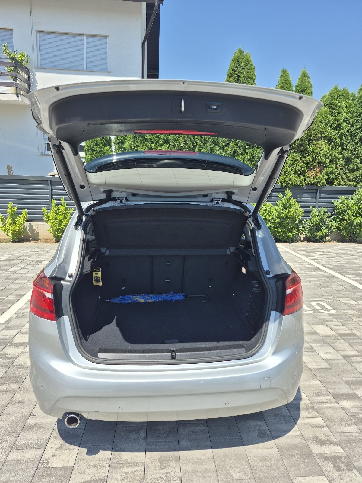 BMW serija 2 Active Tourer 218d automatik,dupli set felgi, fotografija 5