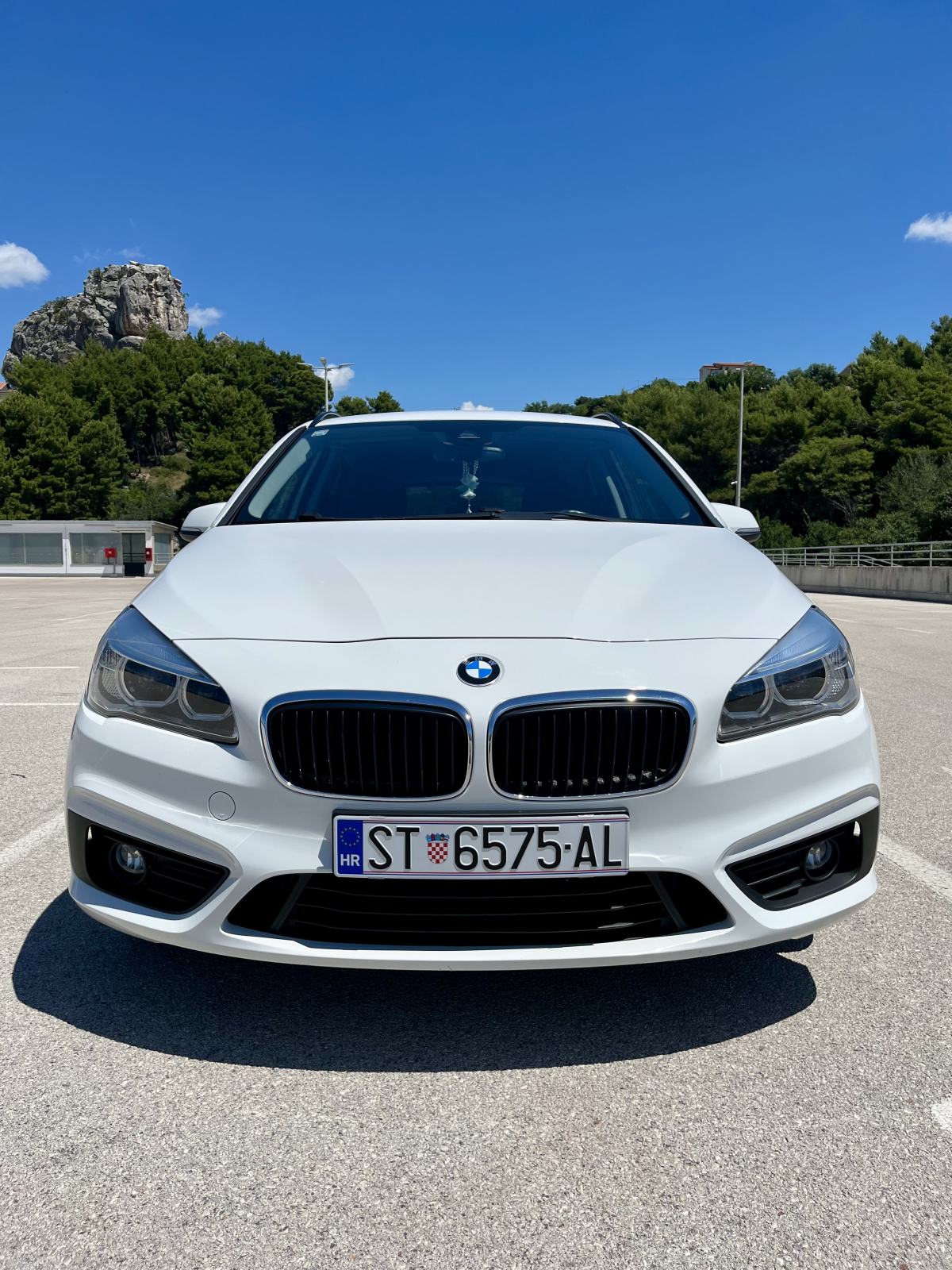 BMW serija 2 Active Tourer 218d automatik, fotografija 2