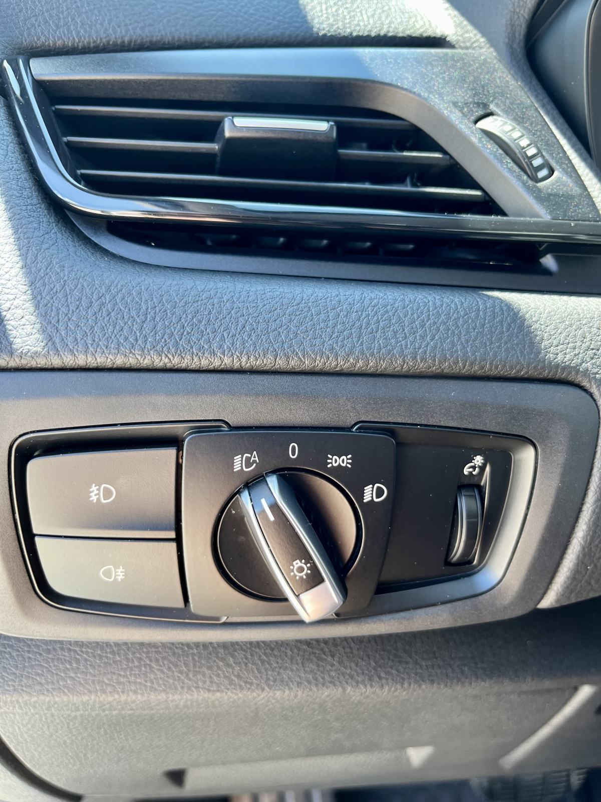 BMW serija 2 Active Tourer 218d automatik, fotografija 17