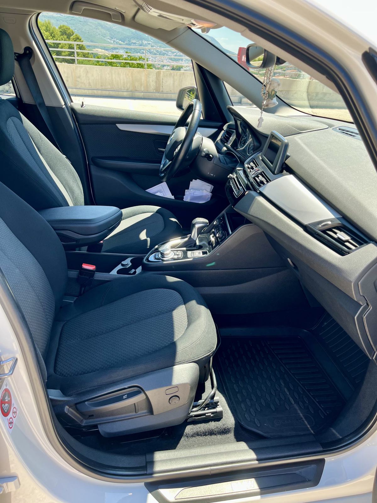 BMW serija 2 Active Tourer 218d automatik, fotografija 8
