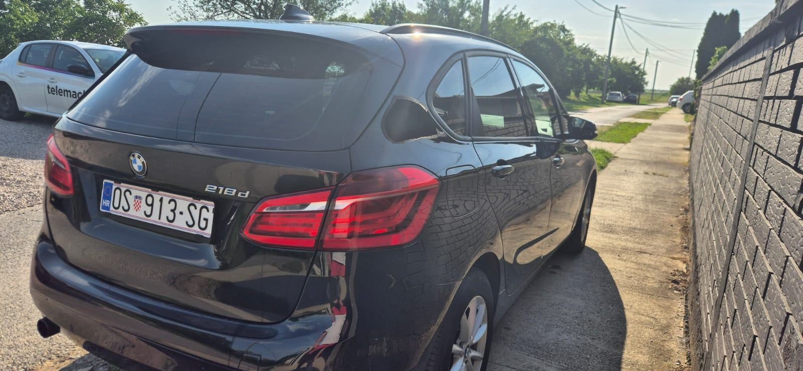 BMW serija 2 Active Tourer 218d automatik, fotografija 4