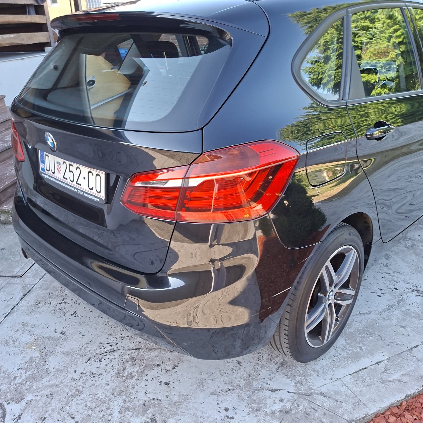 BMW serija 2 Active Tourer 218d automatik, fotografija 9