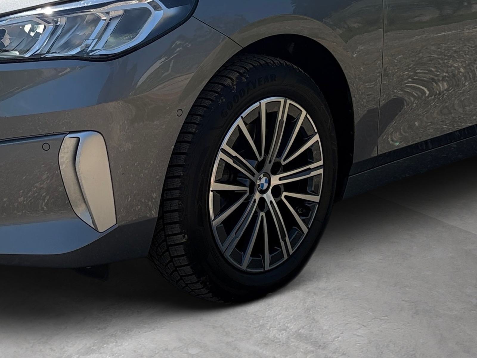 BMW serija 2 Active Tourer 218d LUXURY,LED,KAMER,VIRTUAL,NAVI, fotografija 5