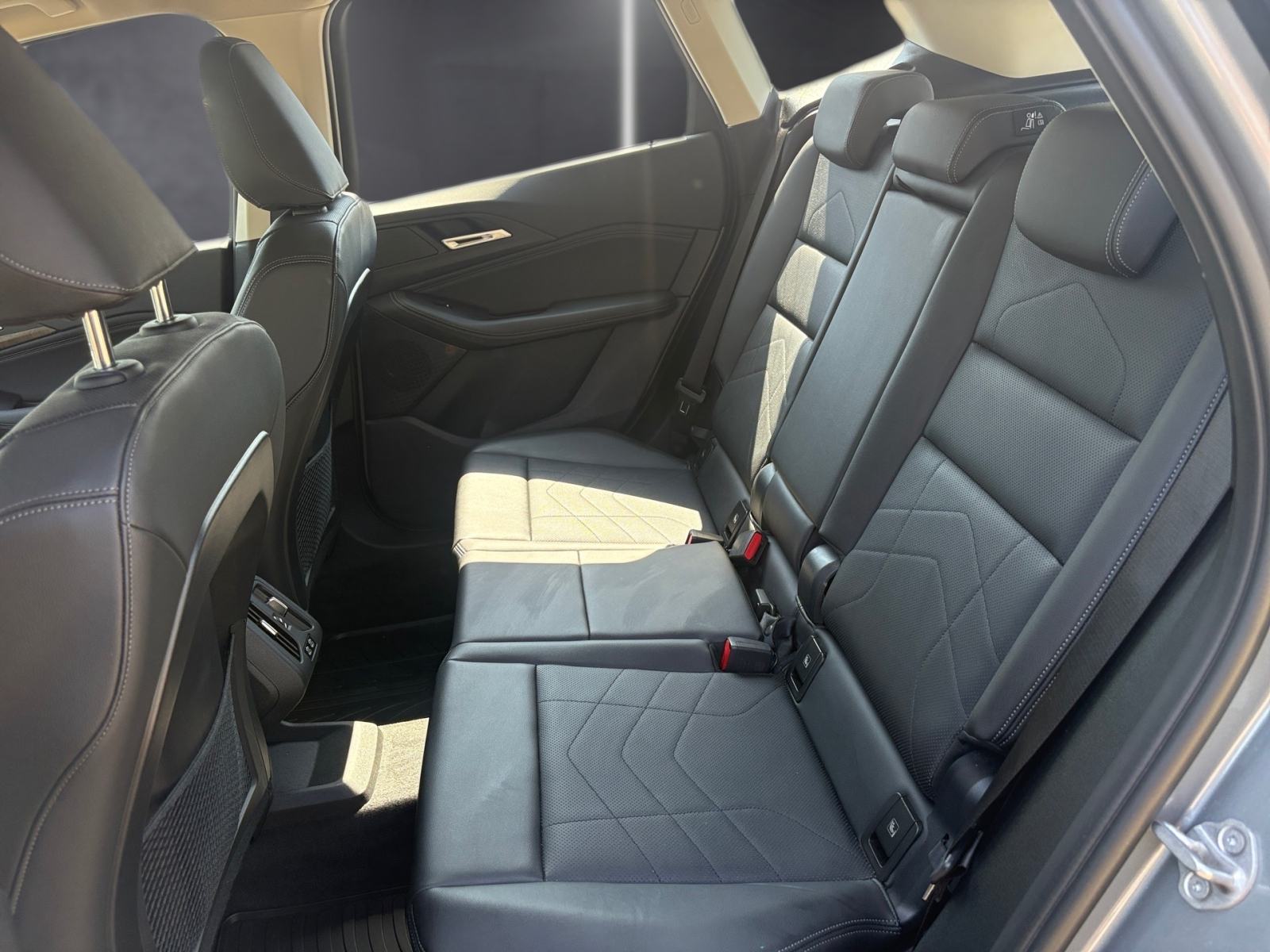 BMW serija 2 Active Tourer 218d LUXURY,LED,KAMER,VIRTUAL,NAVI, fotografija 12