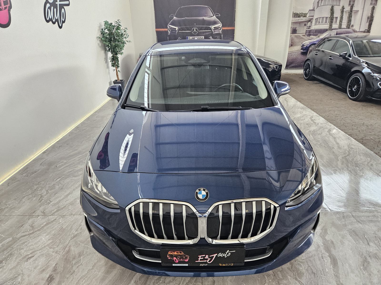 BMW serija 2 Active Tourer 218d Luxury Line Kamera Widescreen AMB, fotografija 2