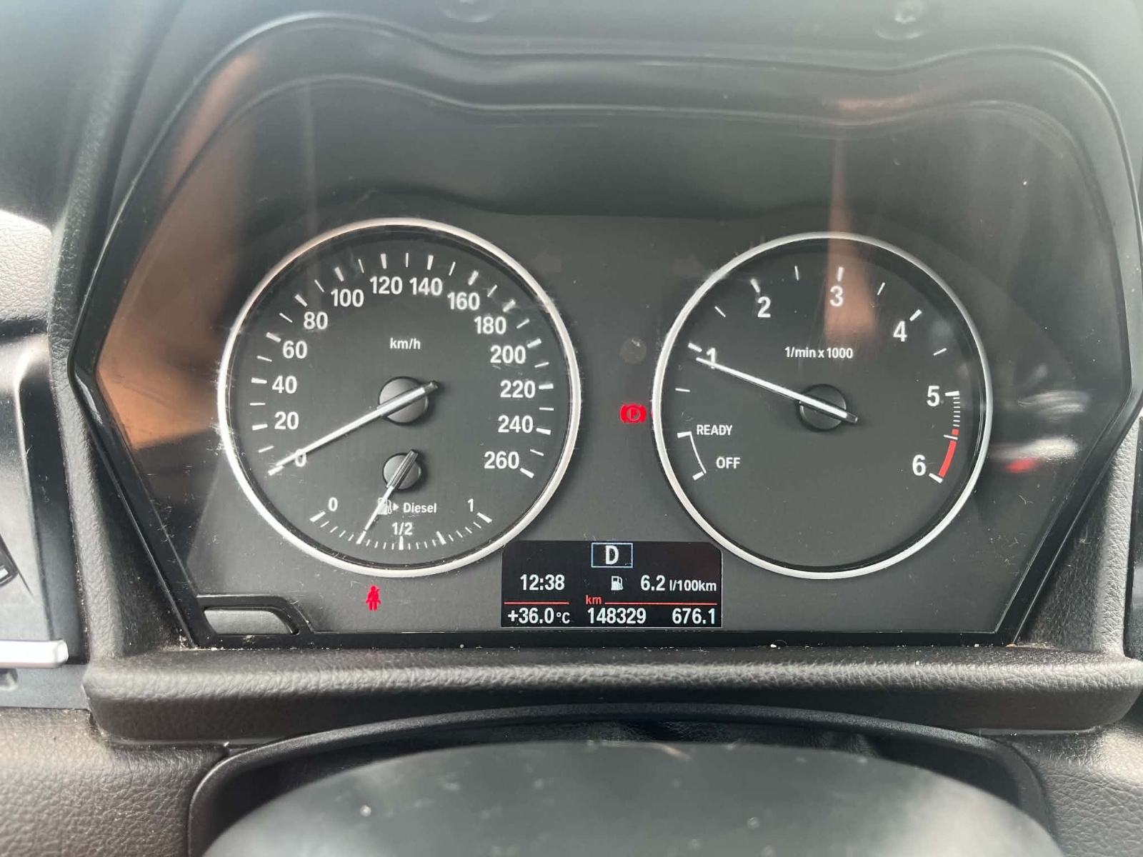 BMW serija 2 Active Tourer 220d automatik, KOŽA, PANORAMA, JAMSTVO, fotografija 7