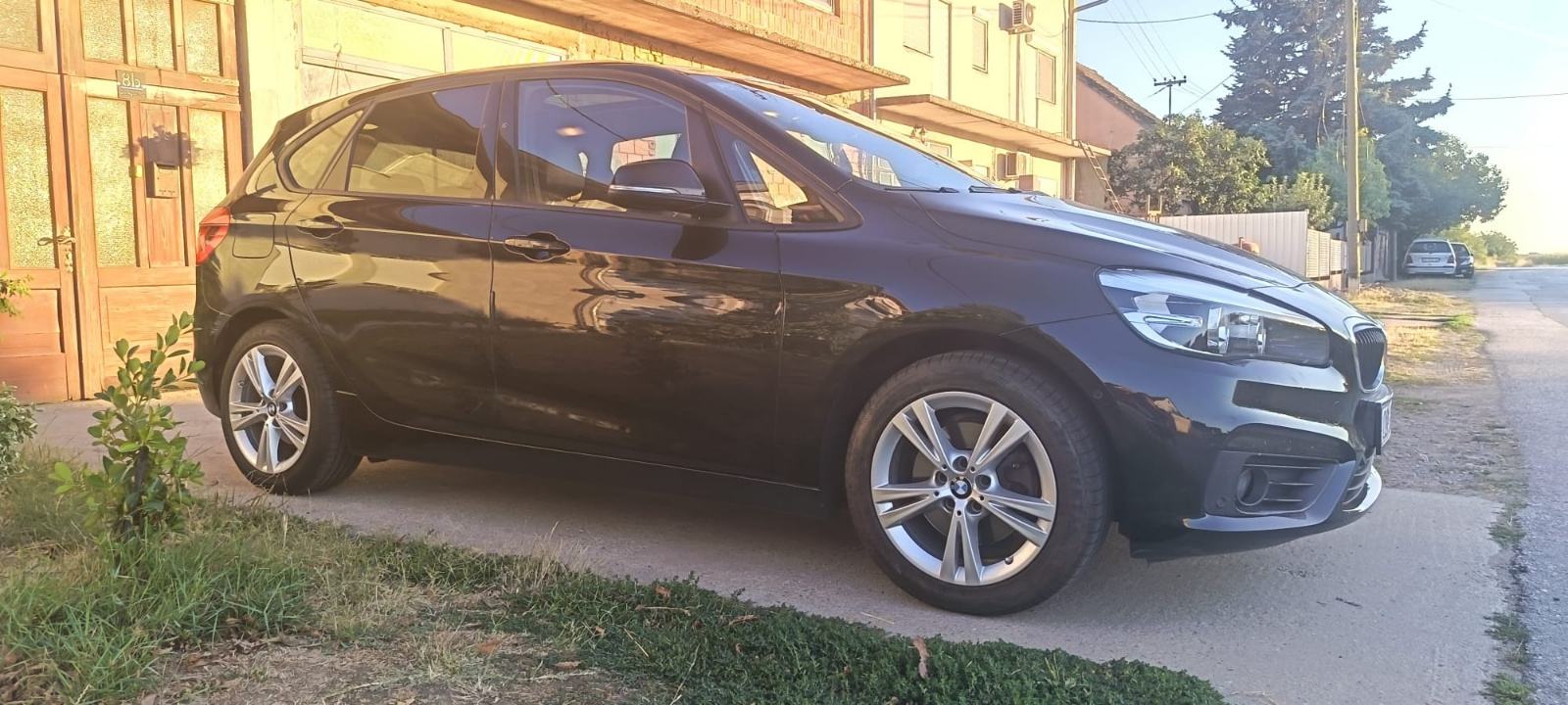 BMW serija 2 Active Tourer 220d automatik, KOŽA, PANORAMA, JAMSTVO, pogled izvana - slika 1