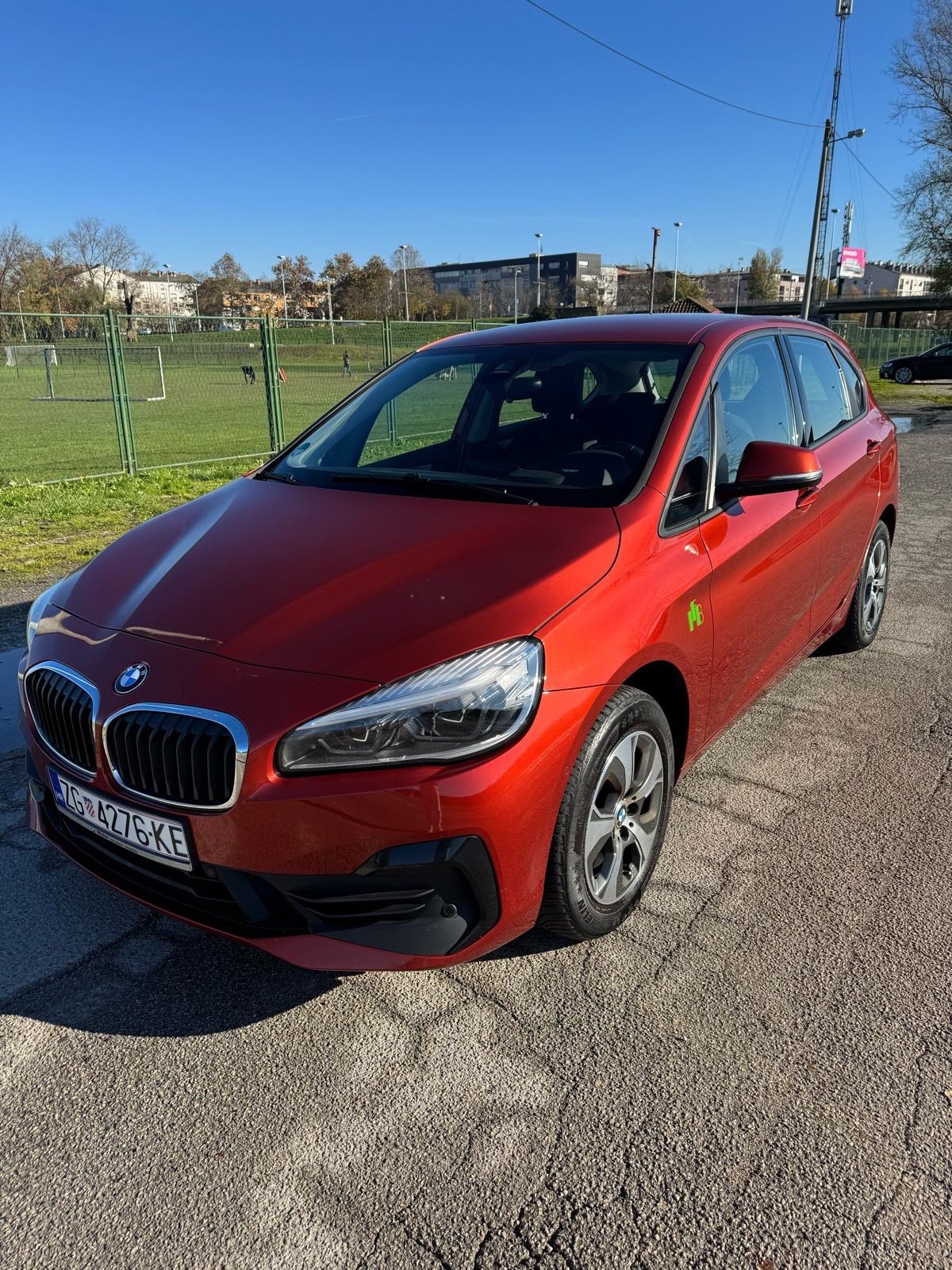BMW serija 2 Active Tourer 220xd automatik, registriran 11/26, pogled izvana - slika 1